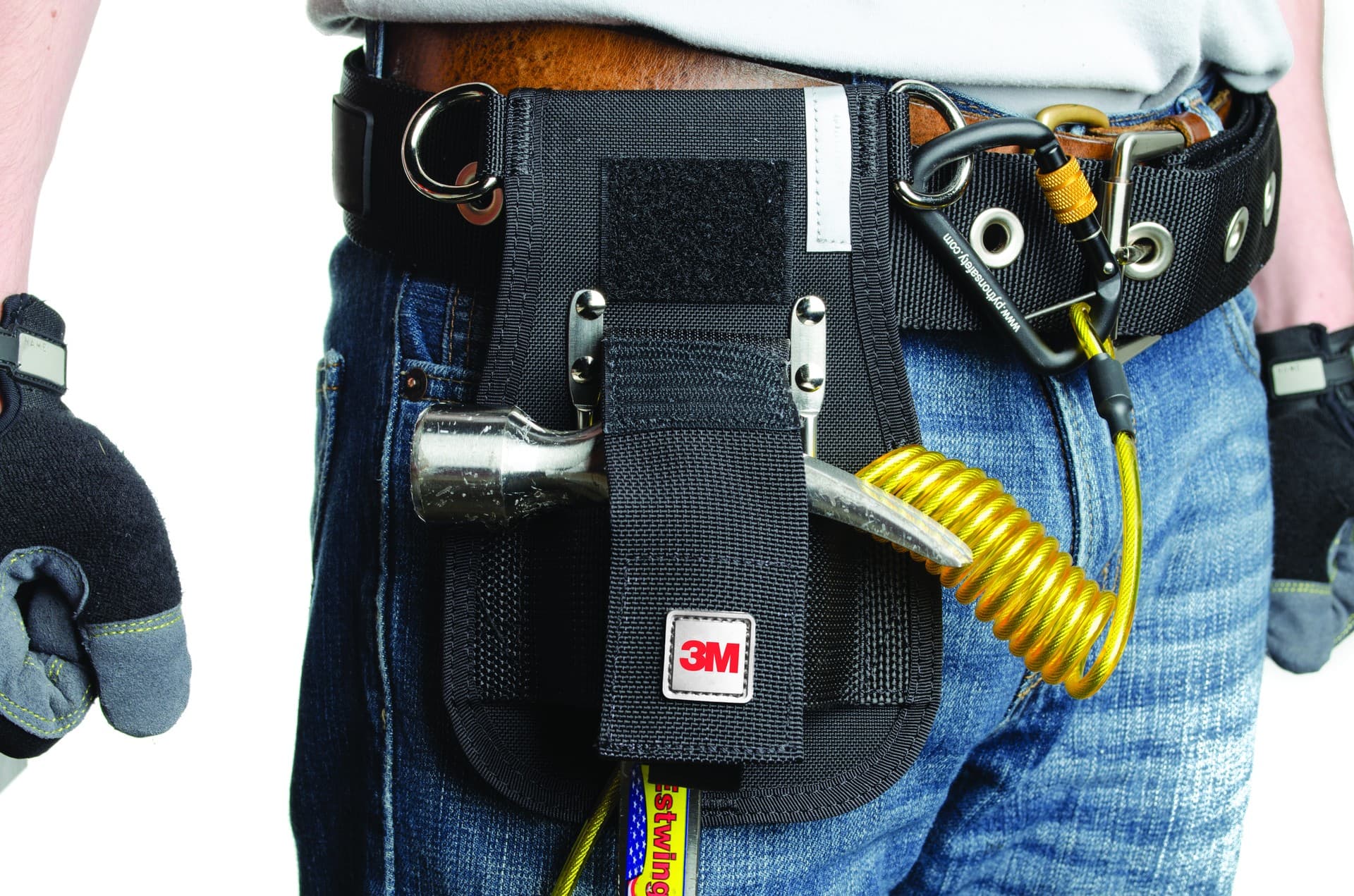 3M15-00093
