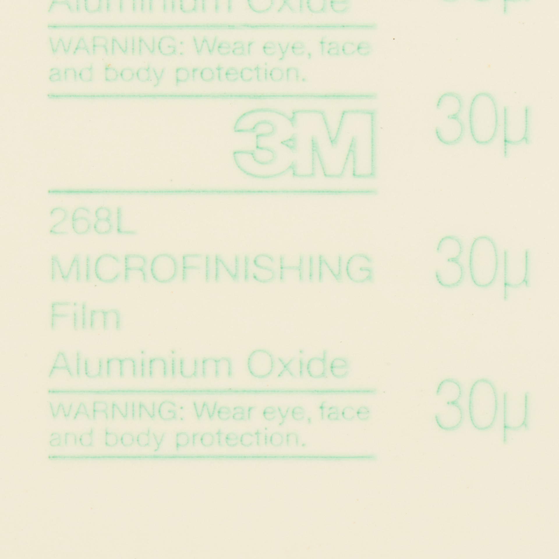 Rouleau de pellicule de microfinition autoadhésif 3M(MC), 268L, A45, 11 po x ST (279,4 mm x ST)