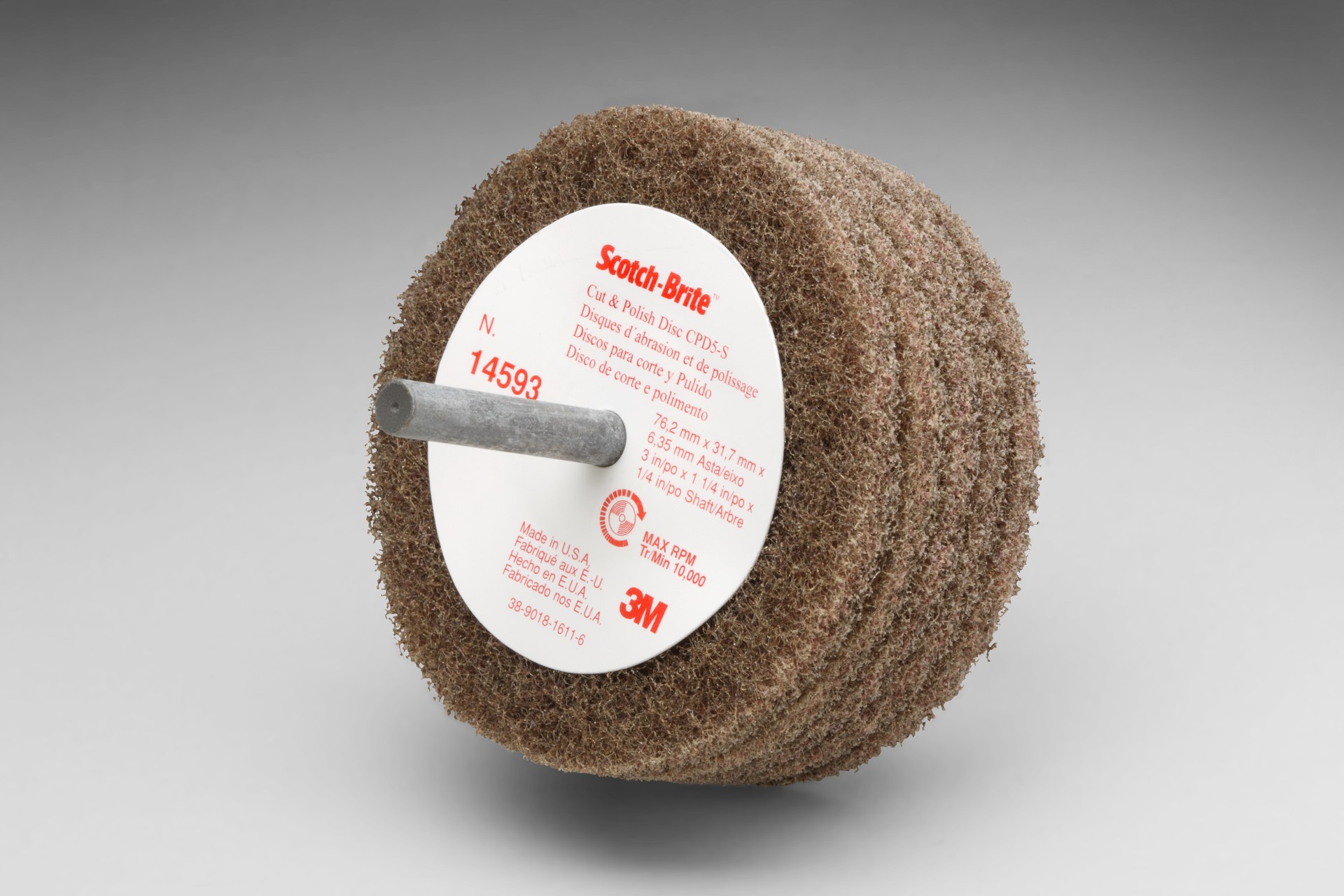 Disque pour l’abrasion et le polissage D5 Scotch-Brite(MC), MOYEN, 7,62 x 3,18 x 0,64 cm (3 x 1 1/4 x 1/4 po)