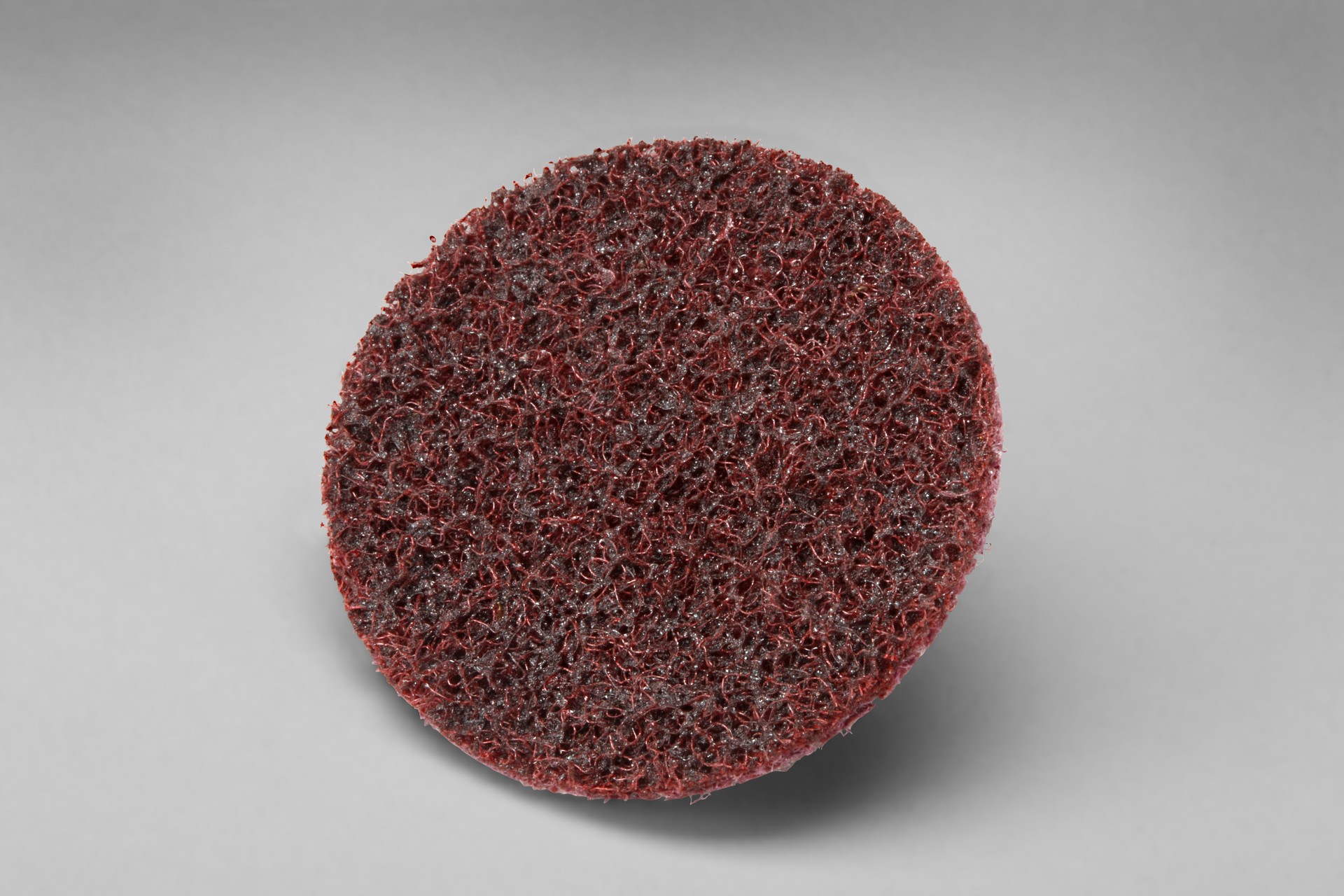 Disque de traitement des surfaces Scotch-Brite(MC), MOYEN, 5,08 cm x ST (2 po x ST)